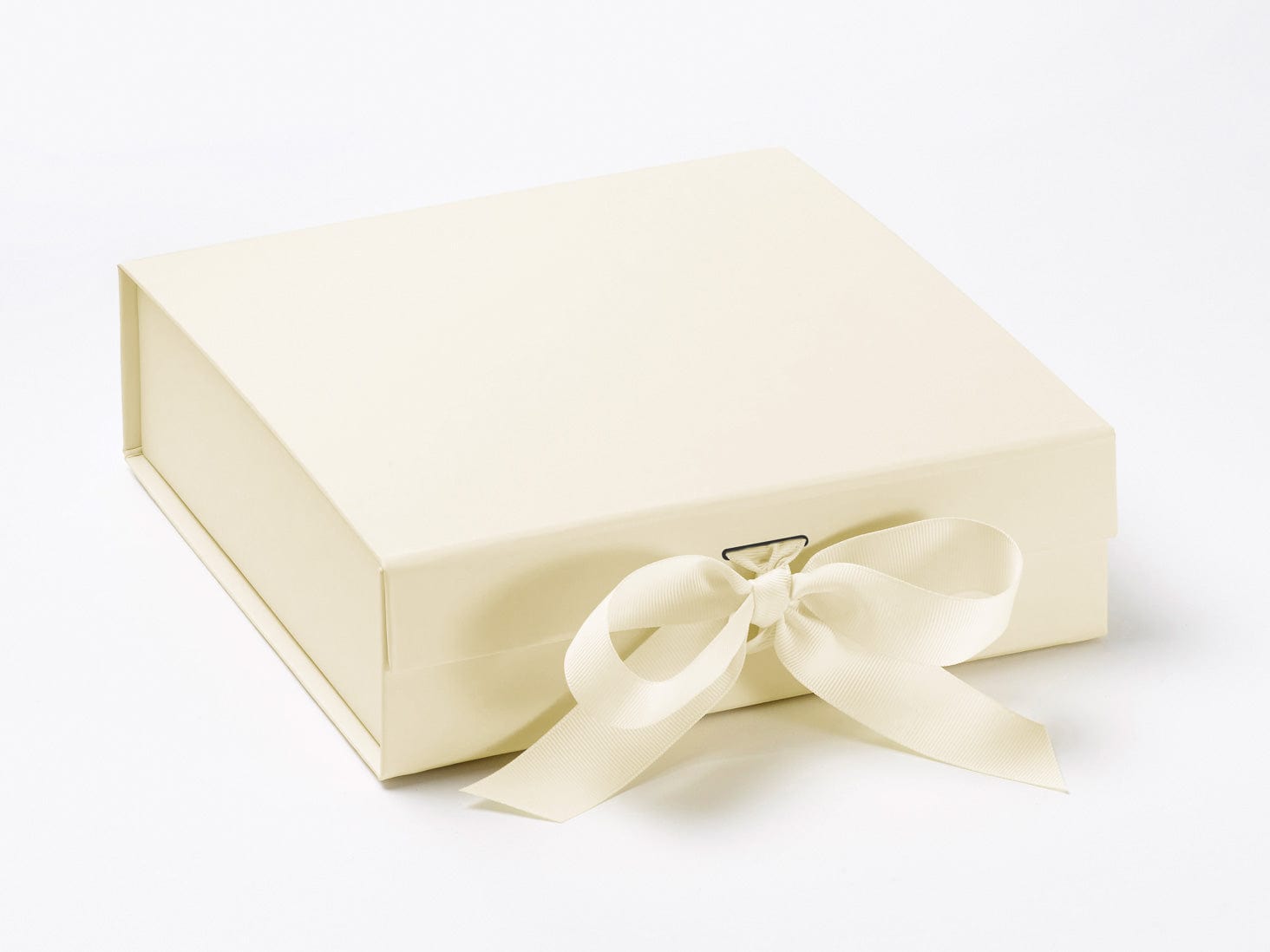 Ivory Medium Gift Boxes with Changeable Ribbon from Foldabox UK